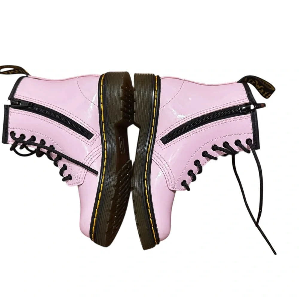 Dr. Martens Kids Pink Lace-Up Boots - Picture 4 of 7